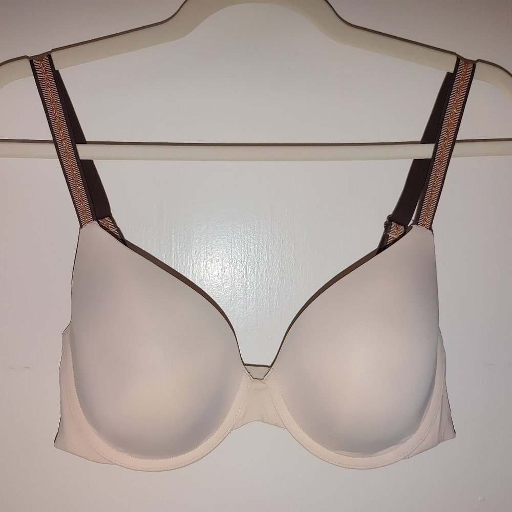 Victoria's Secret T-shirt Lightly Lined Demi Bra Light Pink Glitter Straps 36C